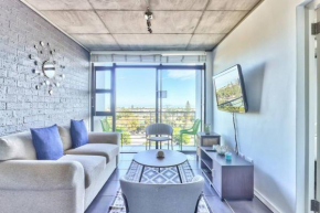 2 Bedroom Secure Pool Strong WiFi